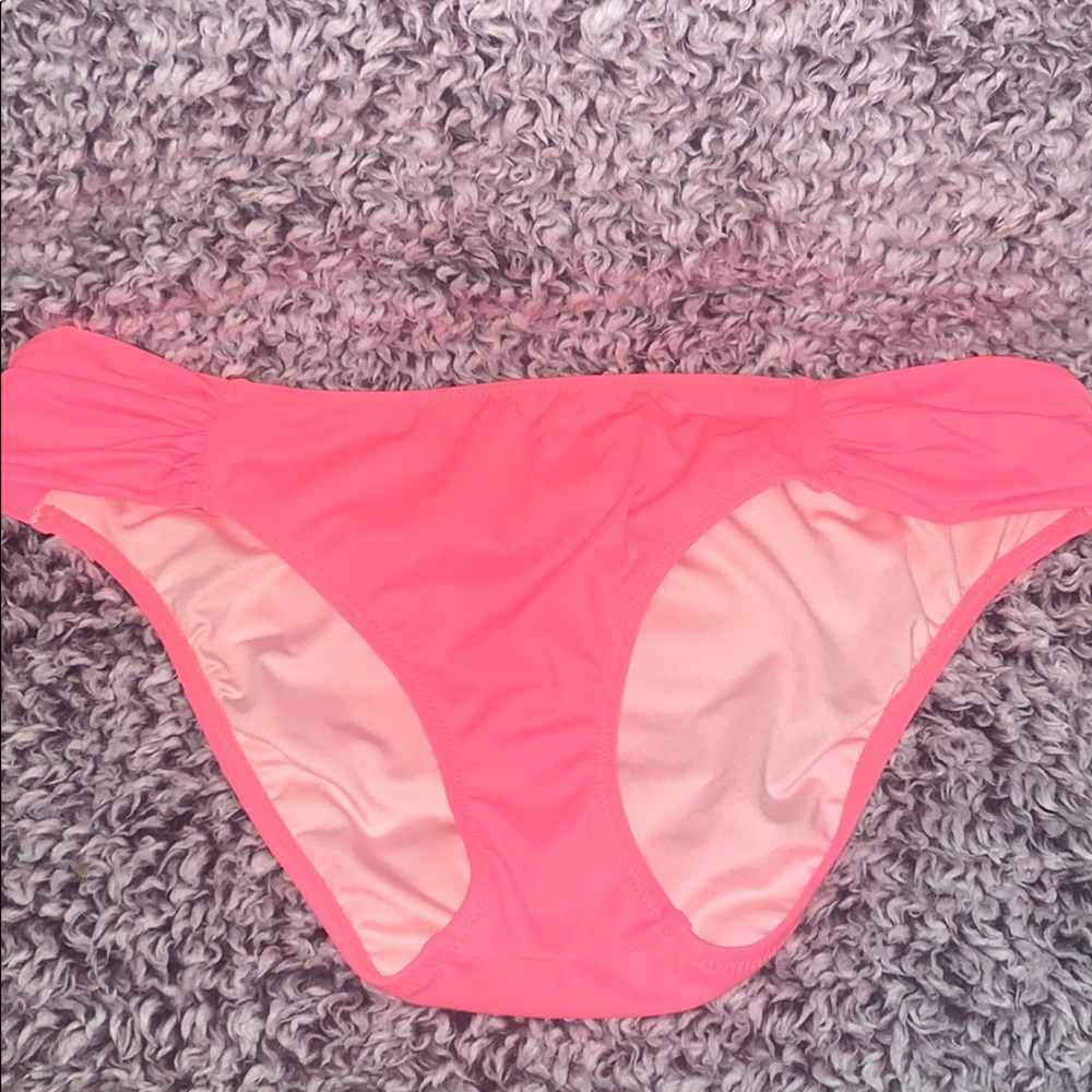 VS Knockout bikini bottoms